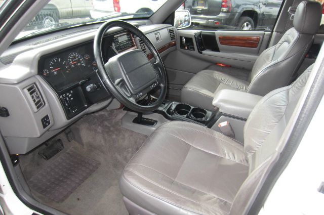 Jeep Grand Cherokee 1993 photo 1