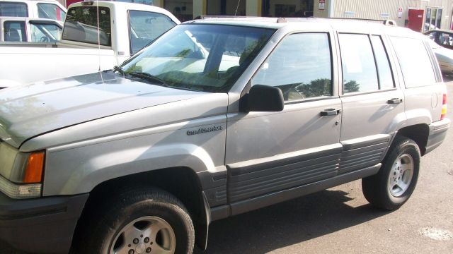 Jeep Grand Cherokee 1995 photo 1