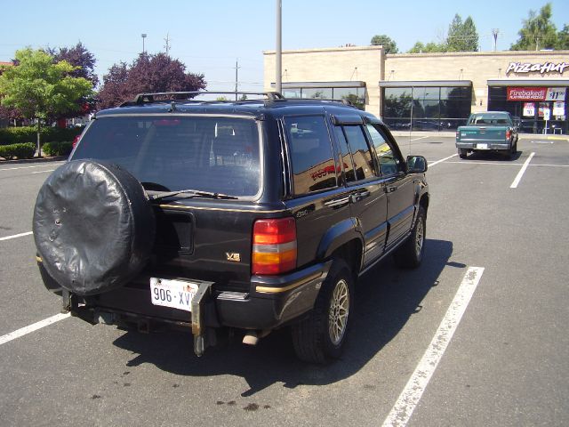Jeep Grand Cherokee 1995 photo 2