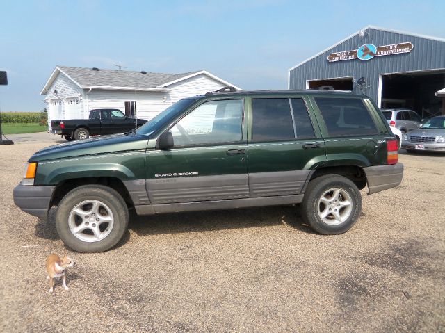 Jeep Grand Cherokee 1996 photo 1