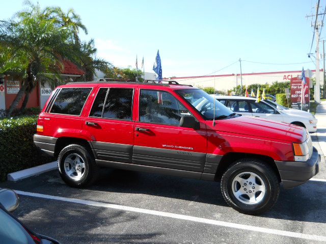 Jeep Grand Cherokee 1996 photo 1