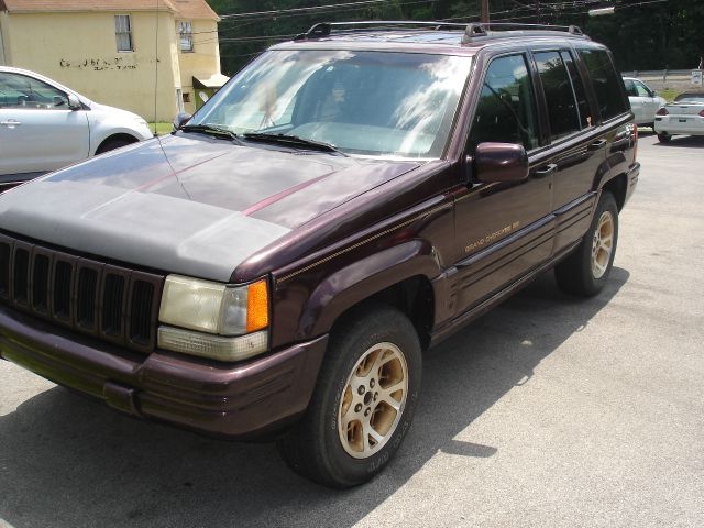 Jeep Grand Cherokee Super SUV