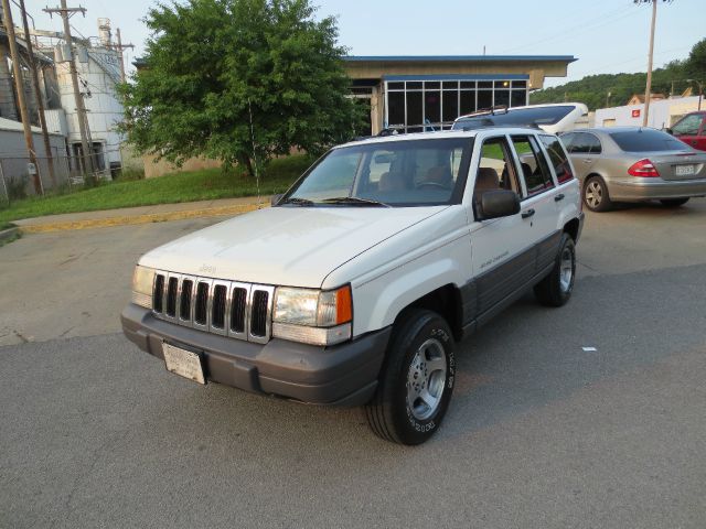 Jeep Grand Cherokee 1996 photo 4
