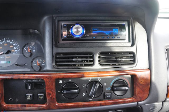 Jeep Grand Cherokee Base W/nav.sys SUV