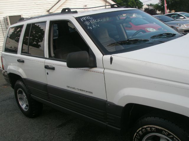 Jeep Grand Cherokee 1996 photo 4