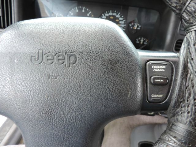 Jeep Grand Cherokee 1996 photo 1