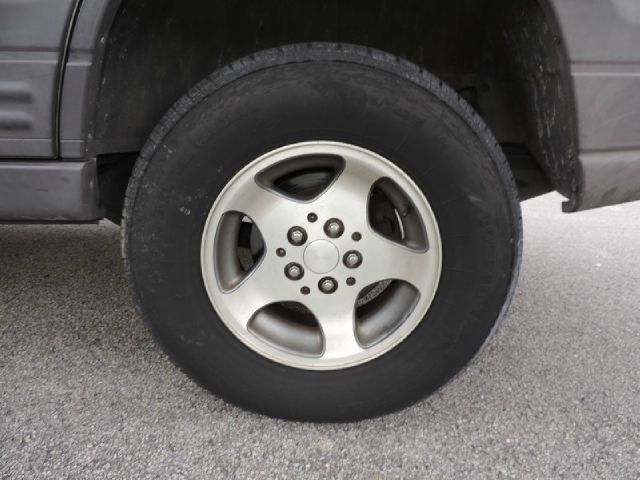 Jeep Grand Cherokee 1996 photo 9