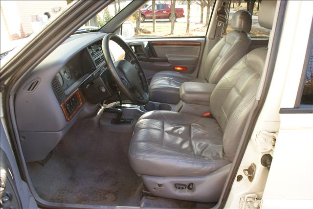 Jeep Grand Cherokee 1996 photo 4