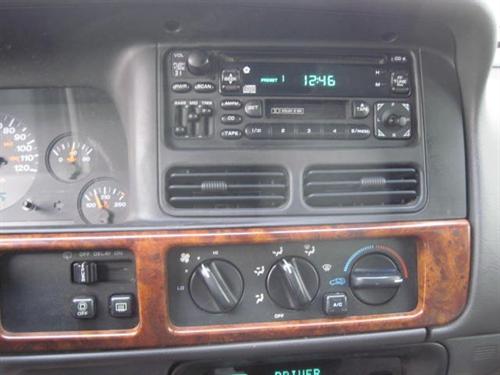 Jeep Grand Cherokee LS Other