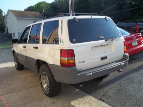 Jeep Grand Cherokee 1996 photo 2