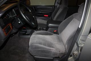 Jeep Grand Cherokee 1996 photo 2