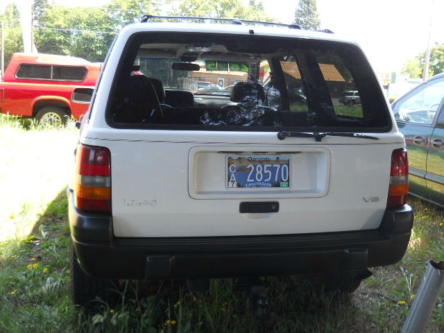 Jeep Grand Cherokee Base W/nav.sys SUV