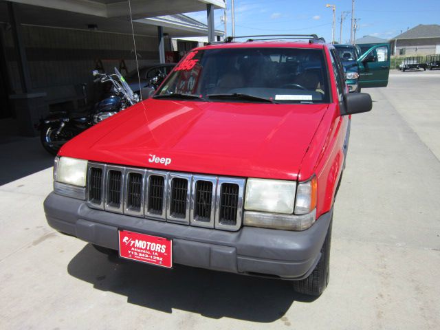 Jeep Grand Cherokee 1996 photo 4