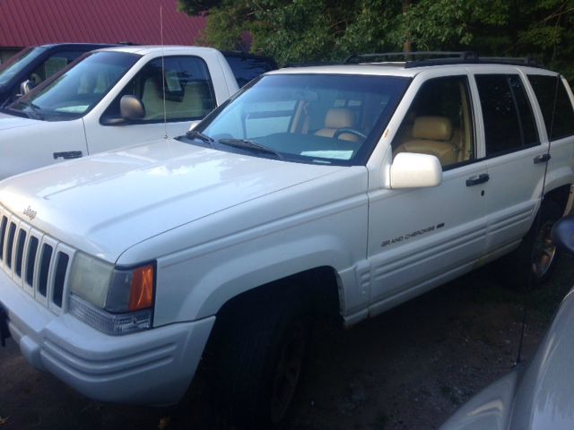 Jeep Grand Cherokee 1996 photo 2