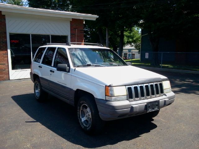 Jeep Grand Cherokee 1997 photo 1
