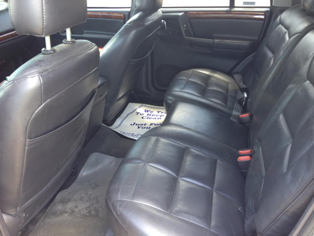 Jeep Grand Cherokee SLT 25 SUV