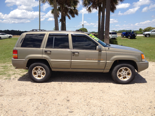 Jeep Grand Cherokee 1997 photo 1
