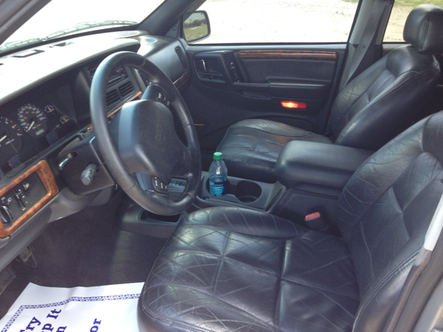 Jeep Grand Cherokee 1997 photo 4