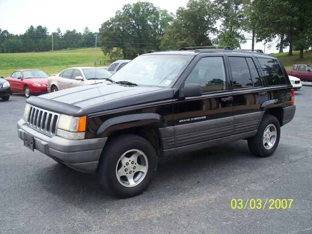 Jeep Grand Cherokee 1997 photo 1