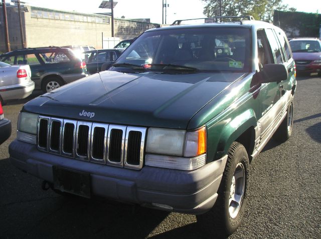 Jeep Grand Cherokee 1997 photo 3