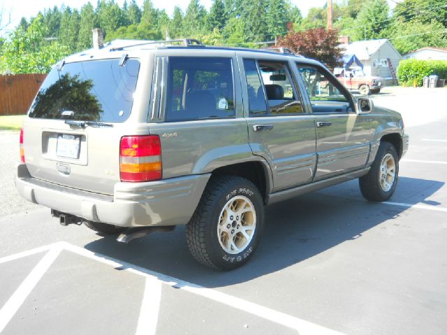Jeep Grand Cherokee 1997 photo 1