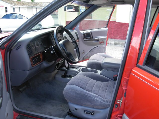 Jeep Grand Cherokee 1997 photo 3