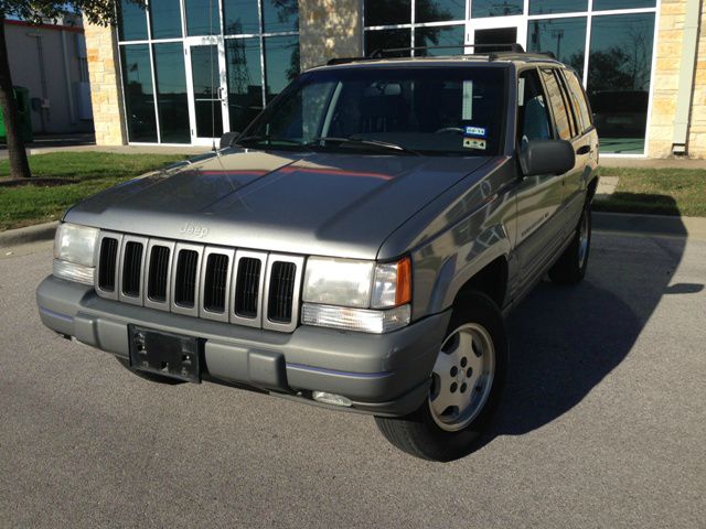 Jeep Grand Cherokee 1997 photo 2