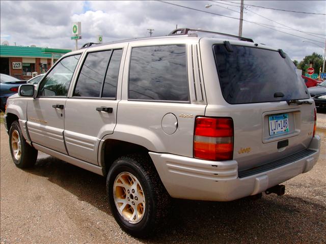 Jeep Grand Cherokee 1997 photo 3