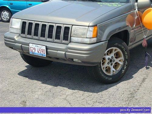 Jeep Grand Cherokee 1997 photo 1