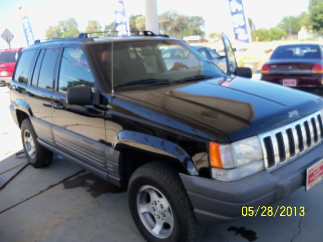 Jeep Grand Cherokee 1997 photo 2