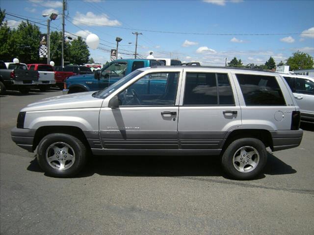 Jeep Grand Cherokee 1997 photo 3