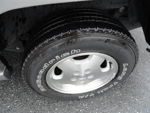 Jeep Grand Cherokee 1997 photo 2