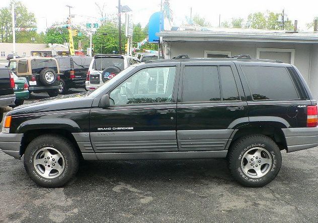 Jeep Grand Cherokee 1997 photo 3