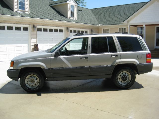 Jeep Grand Cherokee 1998 photo 1