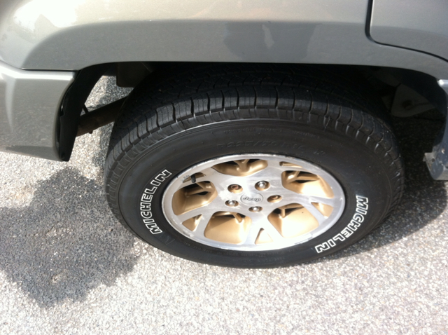 Jeep Grand Cherokee 1998 photo 3