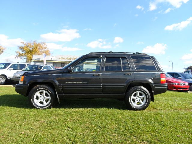 Jeep Grand Cherokee Mega-short-laramie-stick-5.9l Diesel-4wd-1 Owner SUV