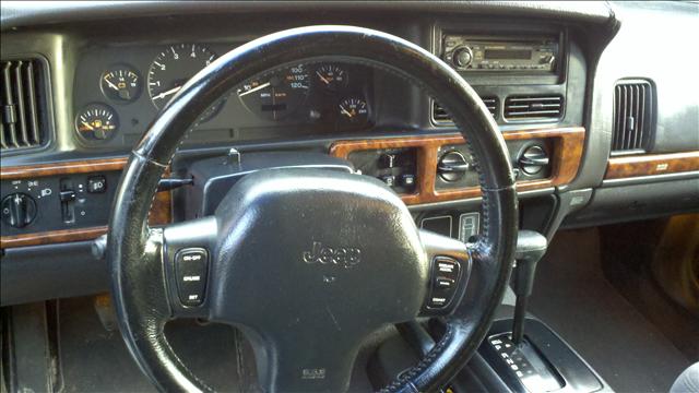 Jeep Grand Cherokee 1998 photo 2