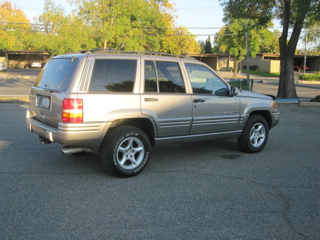Jeep Grand Cherokee 1998 photo 3