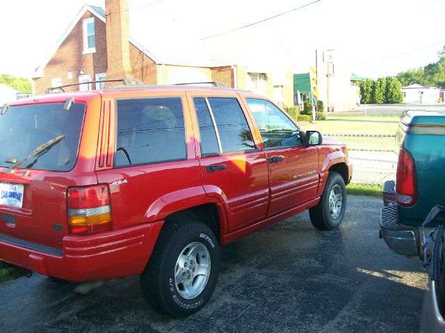 Jeep Grand Cherokee 1998 photo 3