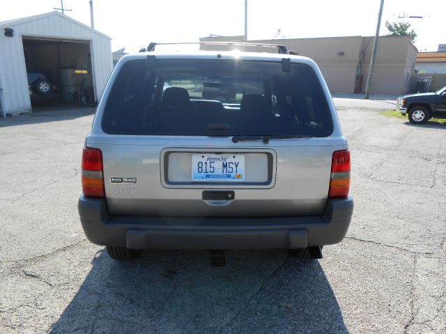 Jeep Grand Cherokee 1998 photo 3