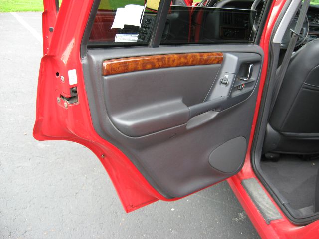 Jeep Grand Cherokee 1998 photo 16