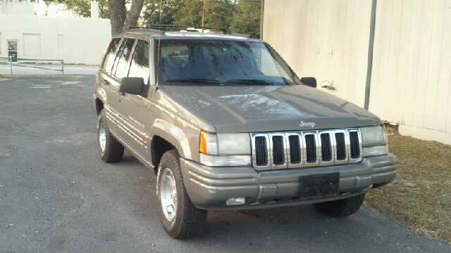 Jeep Grand Cherokee 1998 photo 2