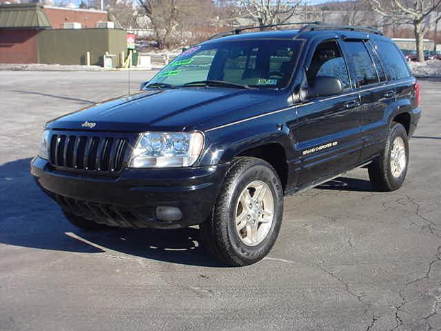 Jeep Grand Cherokee SLT 25 Sport Utility