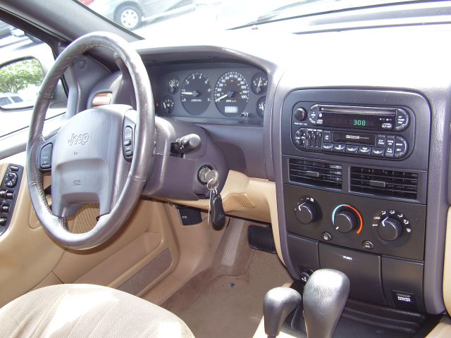 Jeep Grand Cherokee Base W/nav.sys SUV