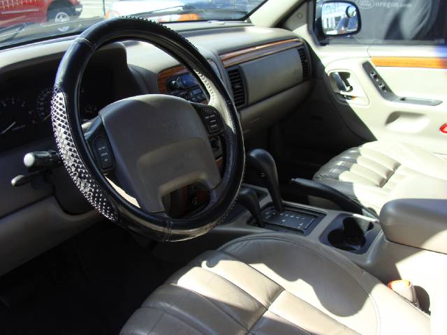 Jeep Grand Cherokee 1999 photo 3