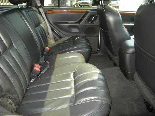 Jeep Grand Cherokee 1999 photo 2