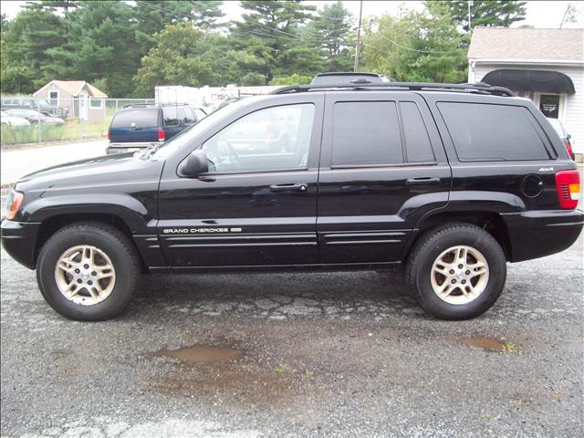 Jeep Grand Cherokee SLT 25 Sport Utility