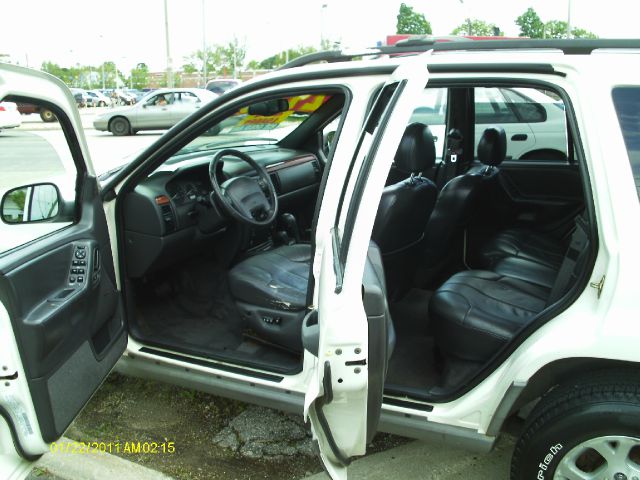 Jeep Grand Cherokee 1999 photo 3
