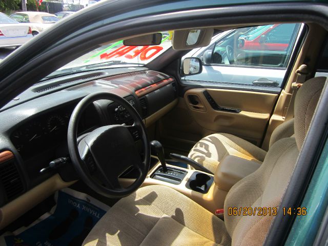 Jeep Grand Cherokee 1999 photo 4