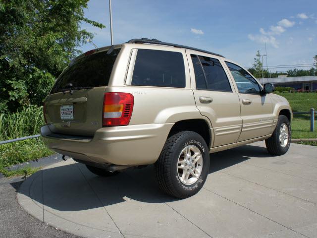 Jeep Grand Cherokee 1999 photo 4